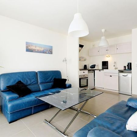 Super T2 Climatise Avec Balcon A Pied Plage Catalan Marseille Luaran gambar